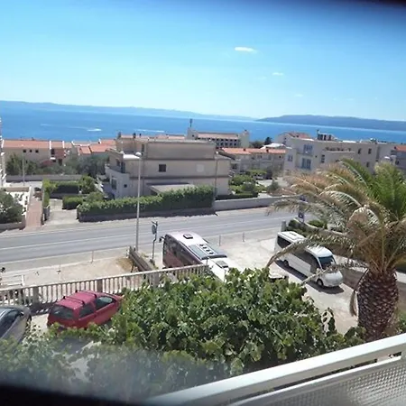 And With Parking Space - 13979 Makarska