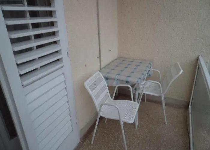 And With Parking Space - 13979 Πανσιόν Μακάρσκα