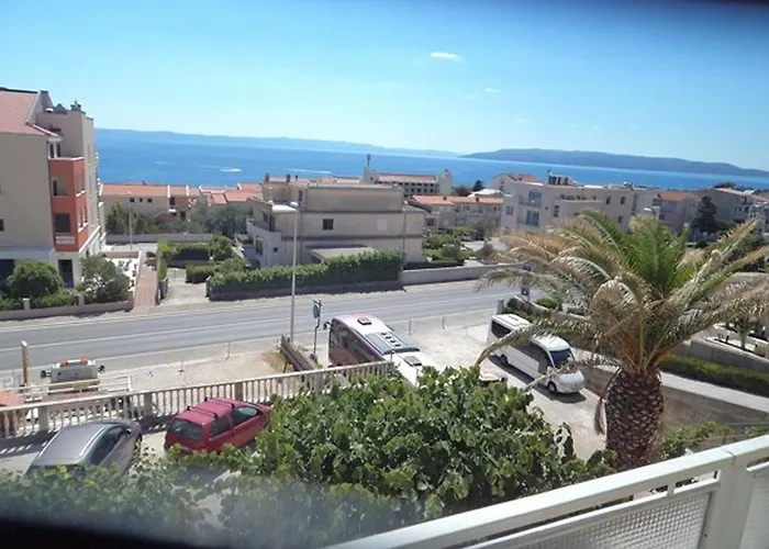 And With Parking Space - 13979 Makarska