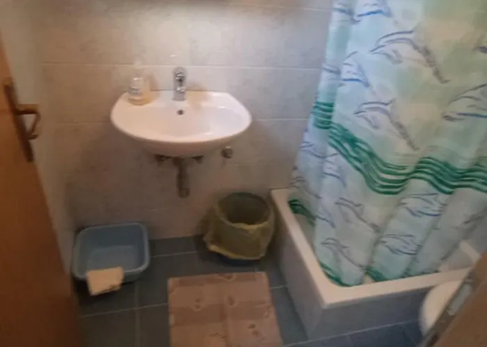 And With Parking Space - 13979 Μακάρσκα